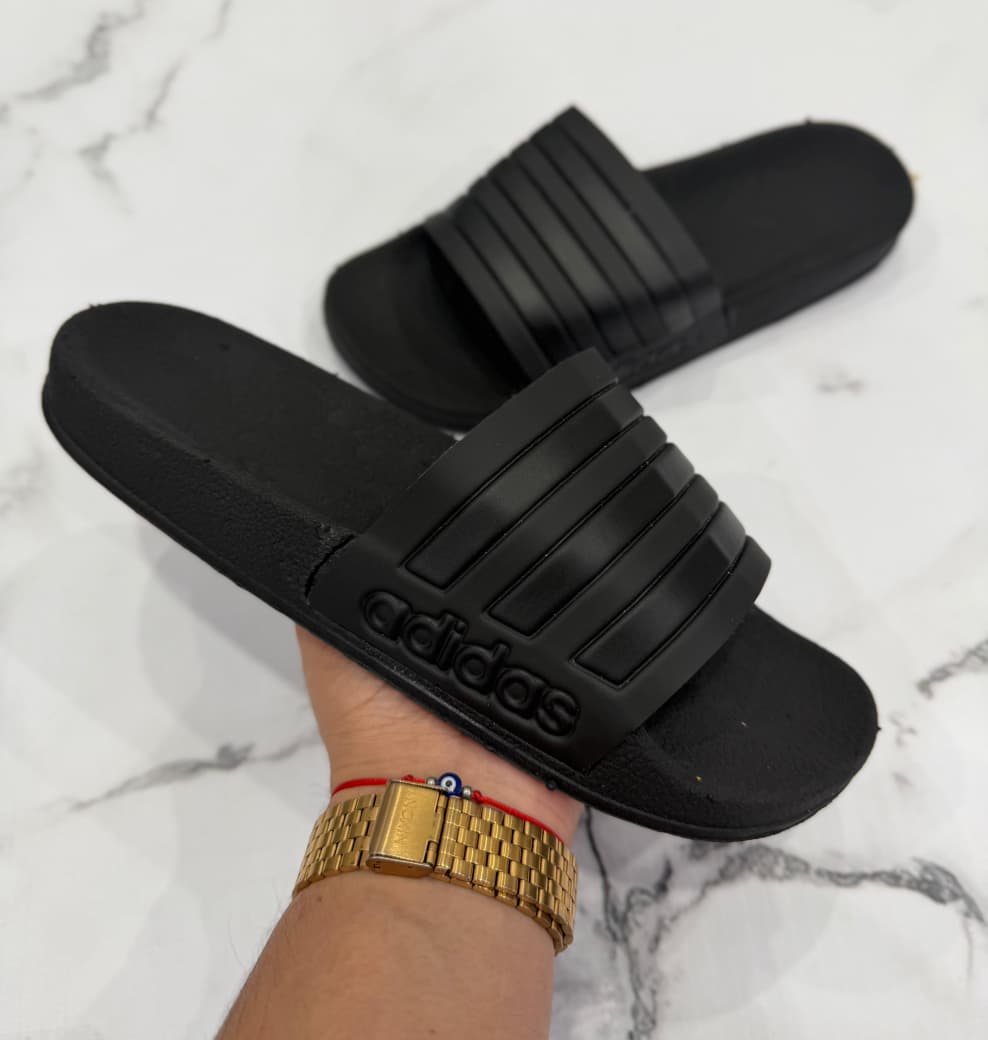 Ojota Adidas Negra