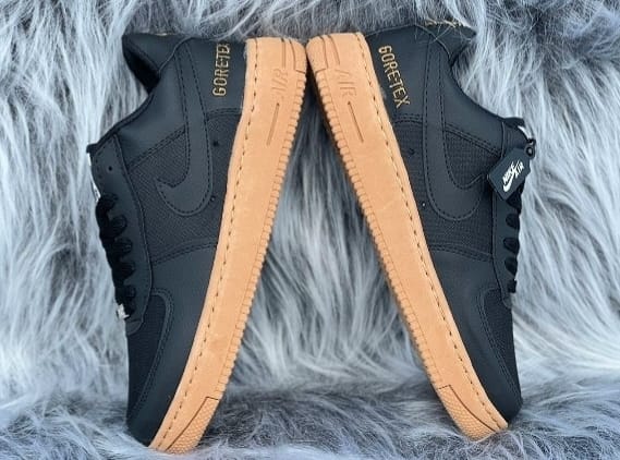 Nike Goretex Negra