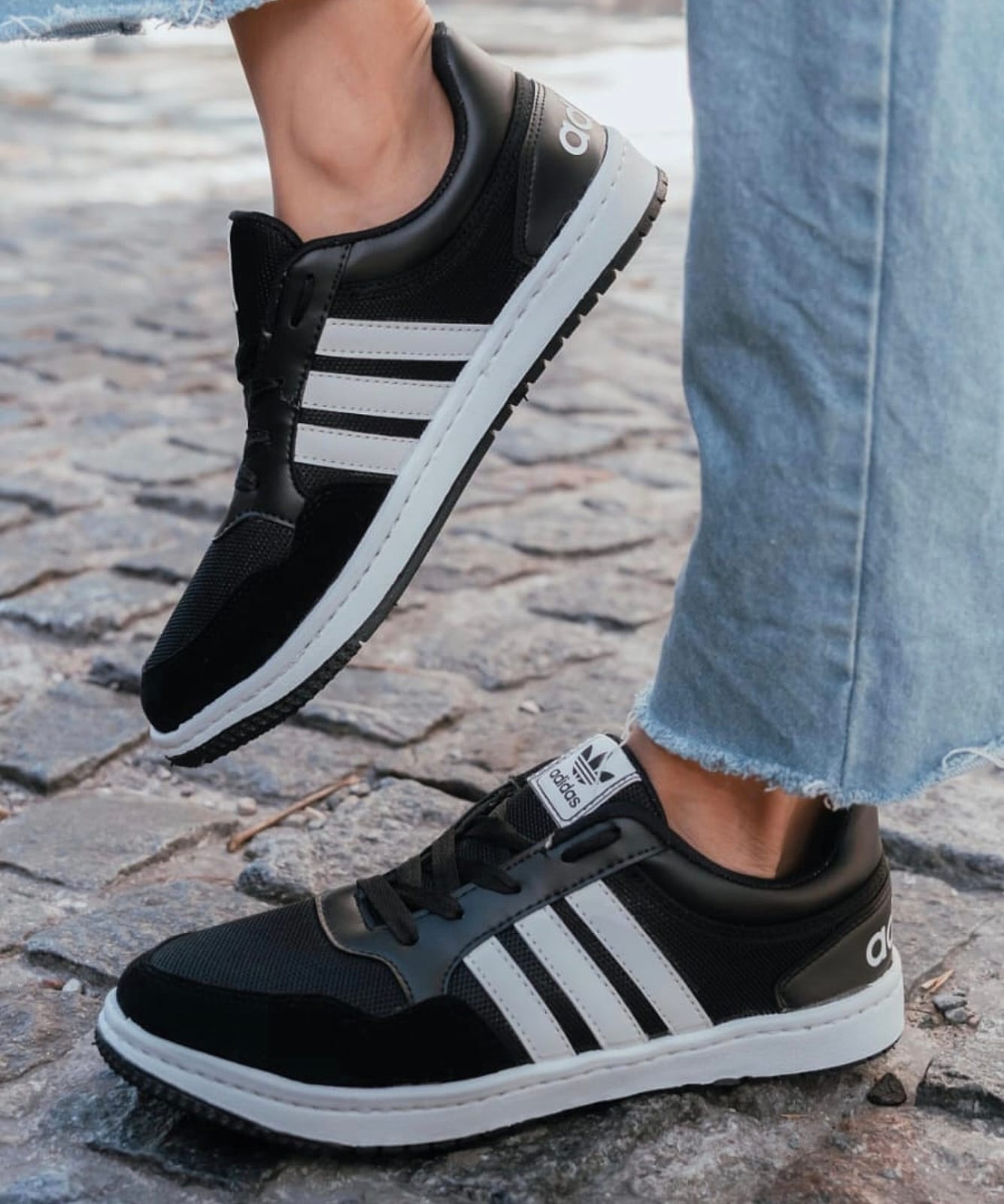 Adidas Hoops Negras